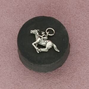sterling silver vintage 3d horse & jockey charm pendant